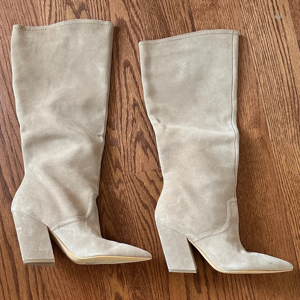 Dolce Vita Elegant Tan Women's Boots - Picture 1 of 2